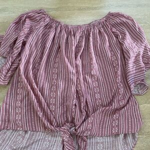 Women's Pink Off-Shoulder Top size medium cottage peasant style romantic pastel
